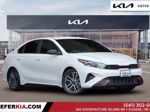 Used 2023 Kia Forte GT-Line image 1