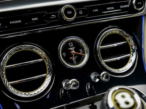 Used 2020 Bentley Continental GT AWD/4WD image 33
