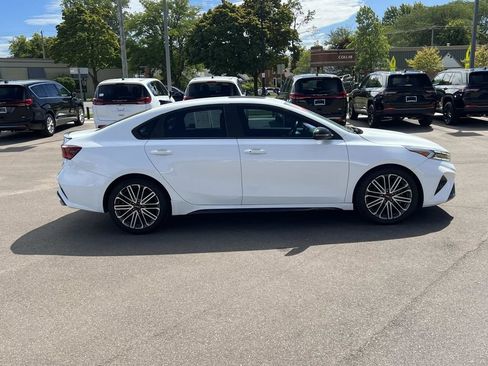 Used 2022 Kia Forte GT w/ GT2 Package FWD image 7