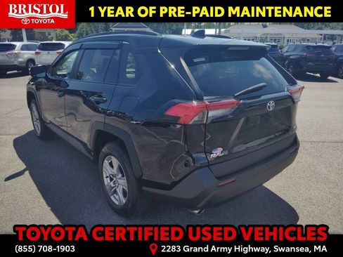Certified 2022 Toyota RAV4 XLE AWD/4WD image 5