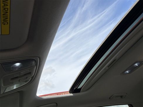 Used 2022 Kia Niro Touring Special Edition image 22