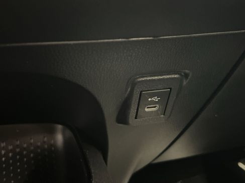 Used 2023 Toyota Corolla LE image 29