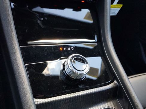 New 2025 Jeep Grand Cherokee Limited RWD image 20