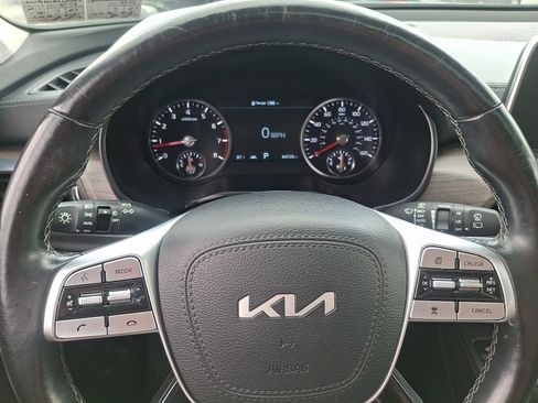 Used 2022 Kia Telluride SX w/ SX Prestige Package AWD/4WD image 20