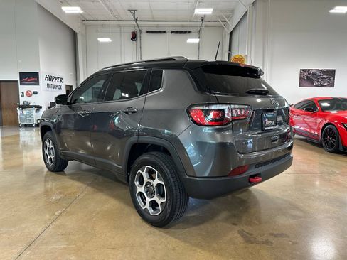 Used 2022 Jeep Compass Trailhawk w/ Sun and Sound Group AWD/4WD image 5