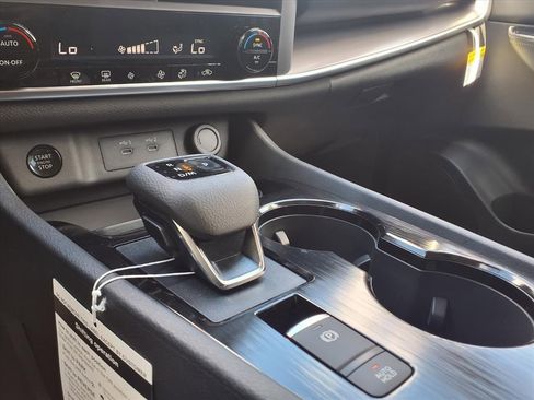 New 2026 Nissan Rogue SV image 18