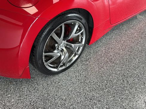 Used 2016 Nissan 370Z Coupe RWD image 39