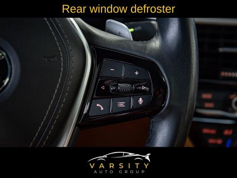 Used 2022 BMW 530i xDrive 530i xDrive w/ Premium Package image 24