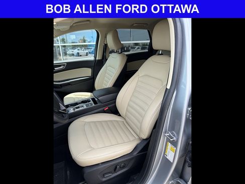 Used 2023 Ford Edge SEL w/ Convenience Package AWD/4WD image 13