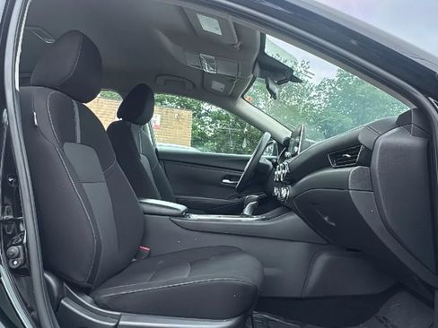 Used 2023 Nissan Sentra SV FWD image 24