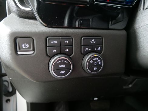 Certified 2023 Chevrolet Silverado 1500 RST w/ Z71 Off-Road Package AWD/4WD image 26