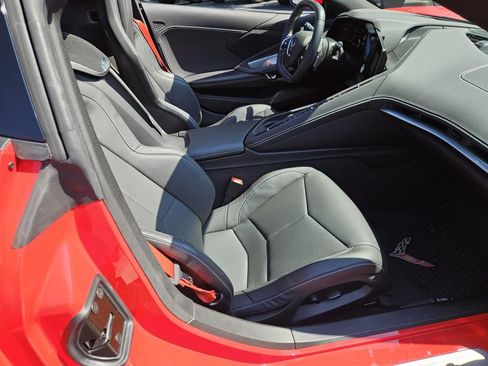 Used 2024 Chevrolet Corvette Stingray Coupe w/ 1LT RWD image 8