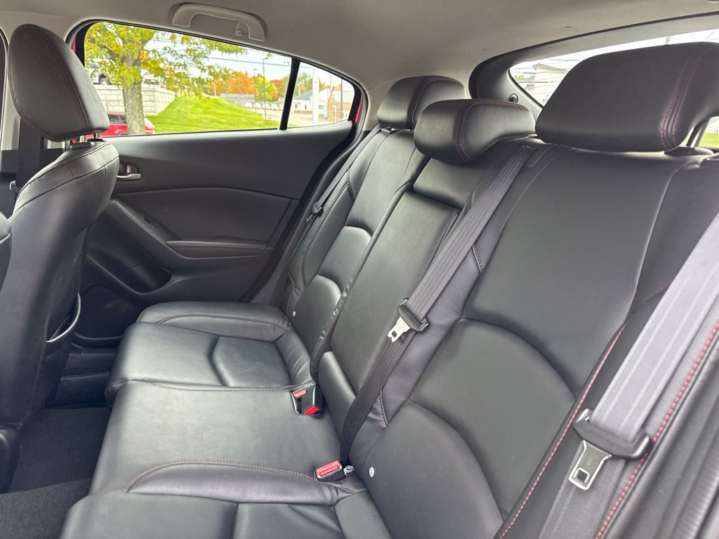 Used 2014 MAZDA MAZDA3 s Touring FWD image 6