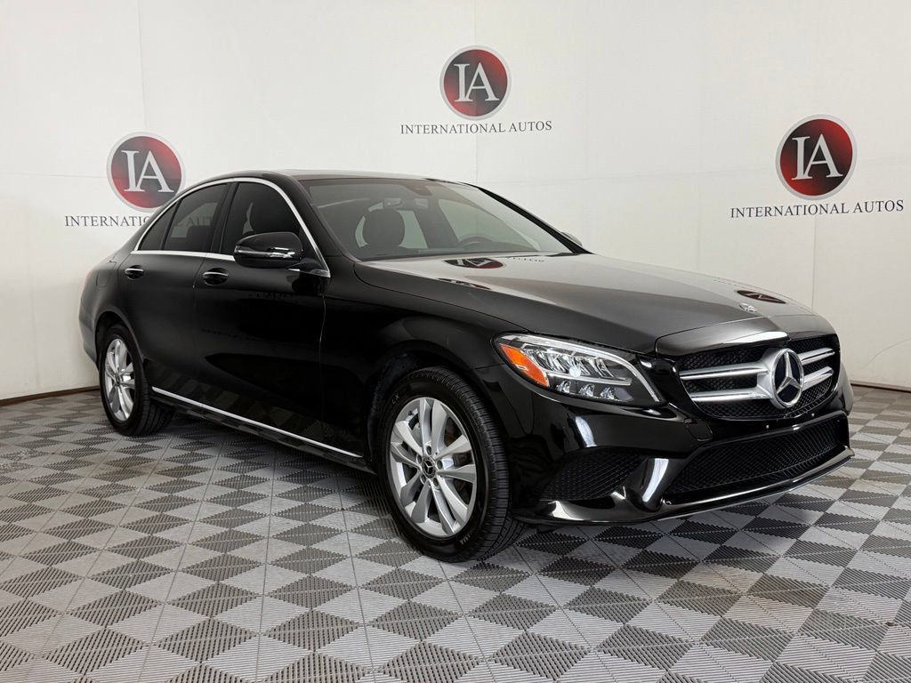 Used 2019 Mercedes-Benz C 300 4MATIC Sedan image 1