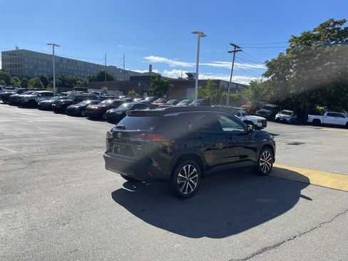 Used 2023 Toyota Corolla Cross XLE w/ Convenience Package AWD/4WD image 8