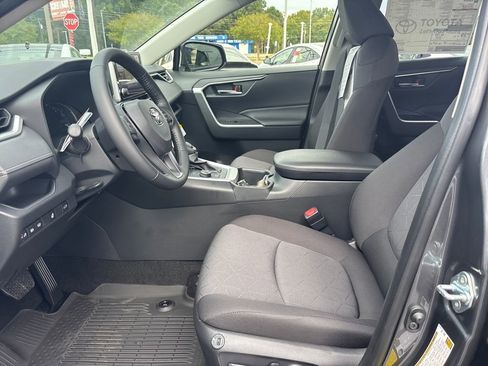 New 2025 Toyota RAV4 XLE image 12