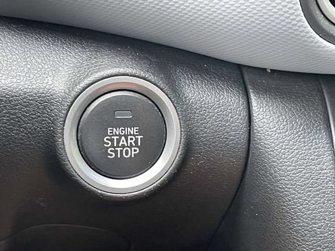 Used 2021 Hyundai Kona SEL AWD/4WD image 29