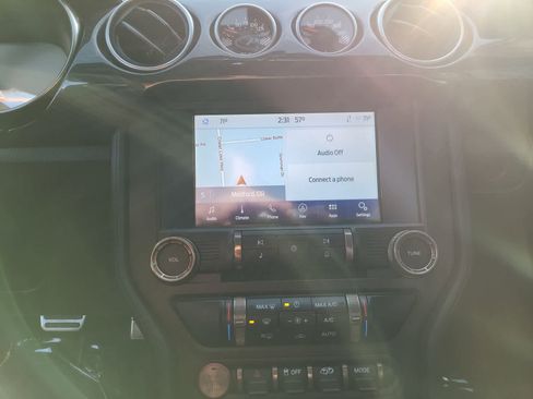 Used 2020 Ford Mustang Shelby GT500 w/ Technology Package image 24