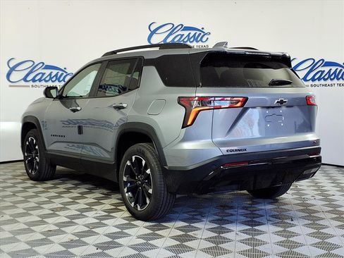 New 2026 Chevrolet Equinox RS w/ Convenience Package III image 2