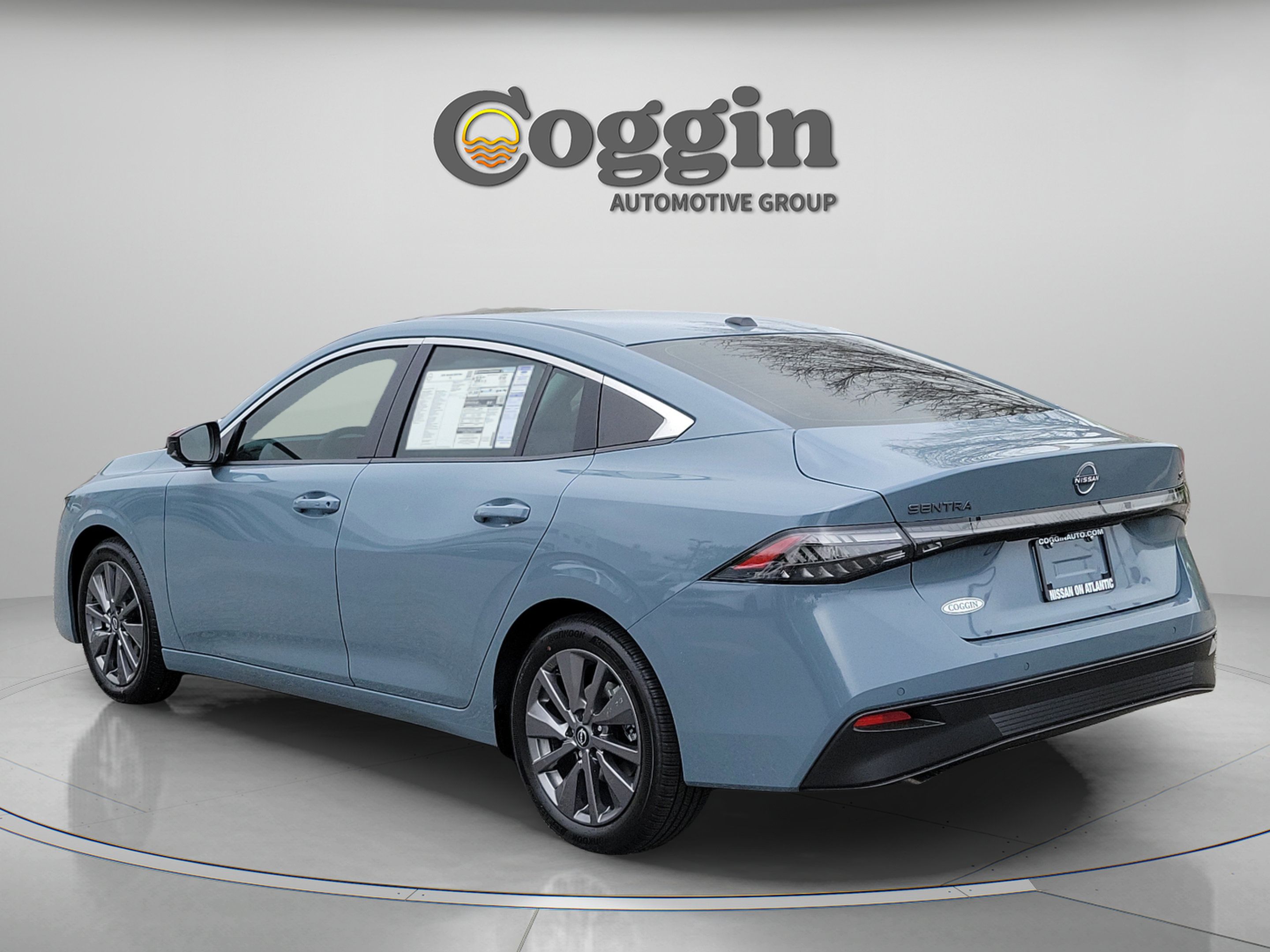 New 2026 Nissan Sentra SL w/ Floor Mat Package FWD image 2