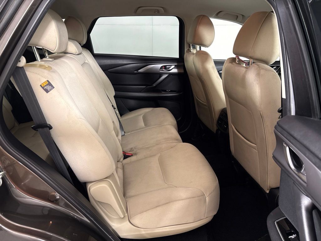 Used 2018 MAZDA CX-9 Sport AWD/4WD image 16