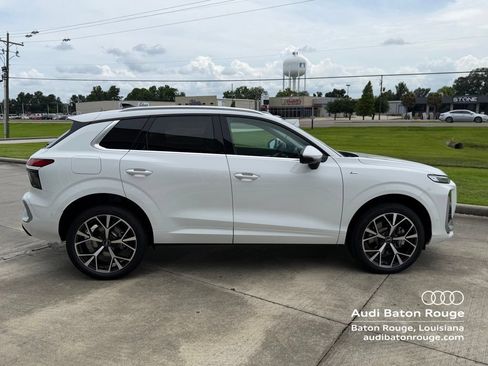 New 2026 Audi Q3 quattro 2.0T AWD/4WD image 6
