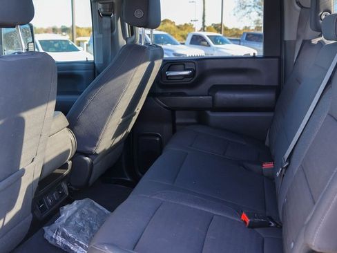 Used 2023 Chevrolet Silverado 2500 LT w/ Convenience Package image 14