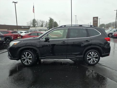 Used 2024 Subaru Forester Limited image 14