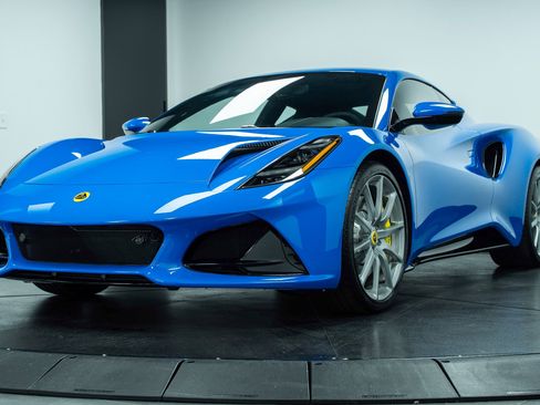 New 2025 Lotus Emira image 43