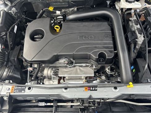 Certified 2024 Chevrolet Equinox LT image 28
