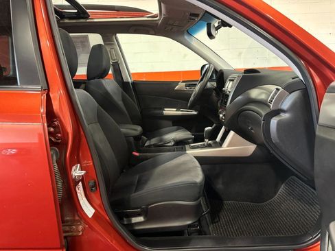 Used 2010 Subaru Forester 2.5X Premium image 16