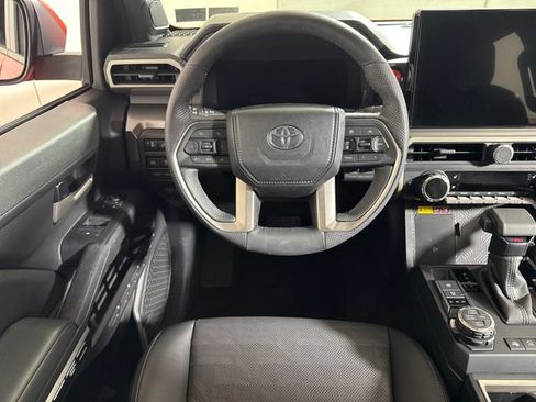 Used 2024 Toyota Tacoma TRD Off-Road w/ TRD Off Road Premium Package AWD/4WD image 26