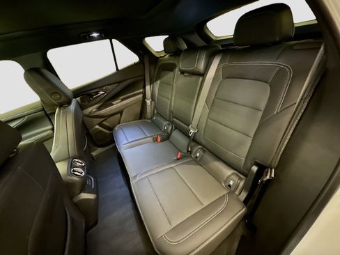 Used 2024 Chevrolet Blazer EV LT image 30