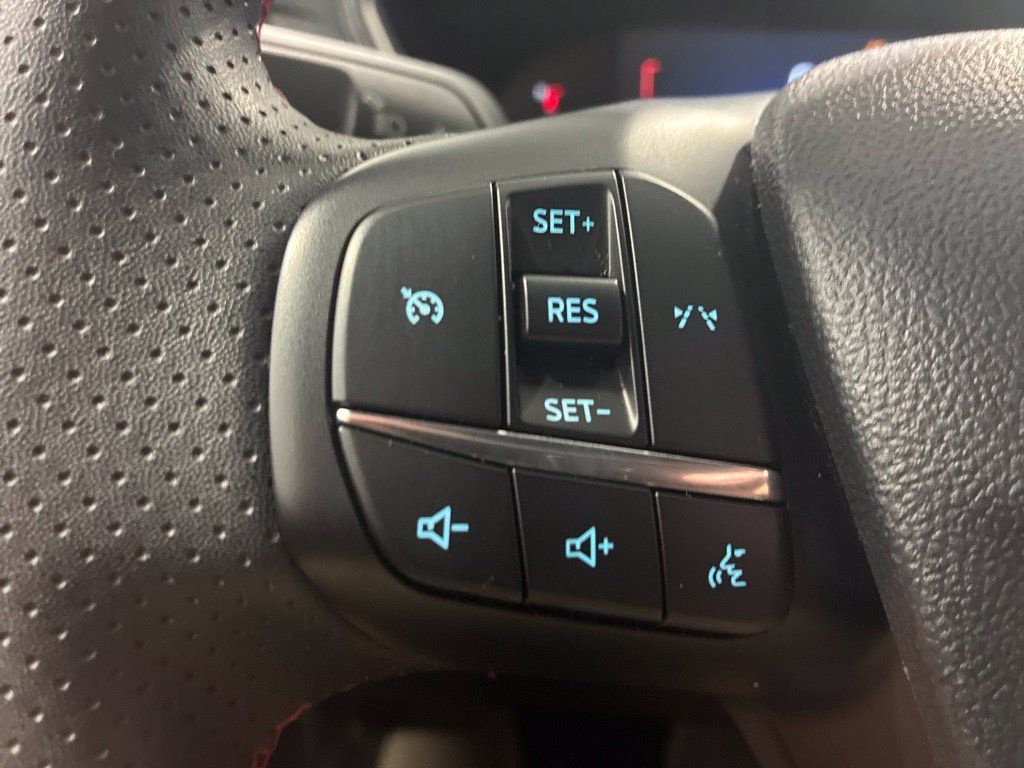 Used 2025 Ford Escape ST-Line FWD image 20