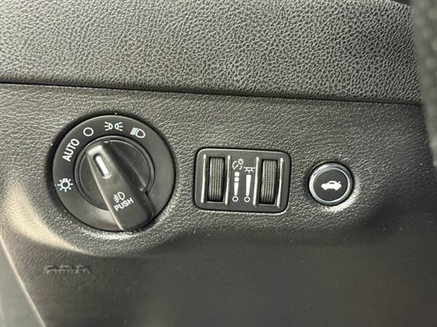 Used 2020 Dodge Charger Scat Pack w/ Navigation & Travel Group RWD image 27