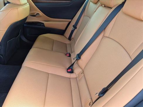 Certified 2025 Lexus ES 350 w/ Premium Package FWD image 18