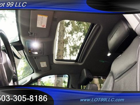 Used 2020 GMC Sierra 3500 Denali w/ Denali Ultimate Package AWD/4WD image 3