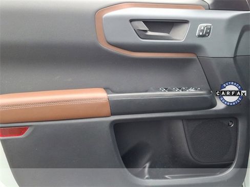 Used 2023 Ford Bronco Sport Outer Banks w/ Tech Package image 12