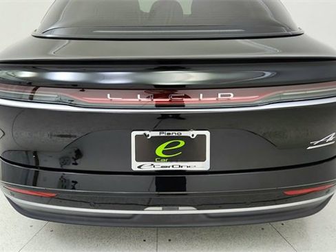 Used 2024 Lucid Air Touring image 11