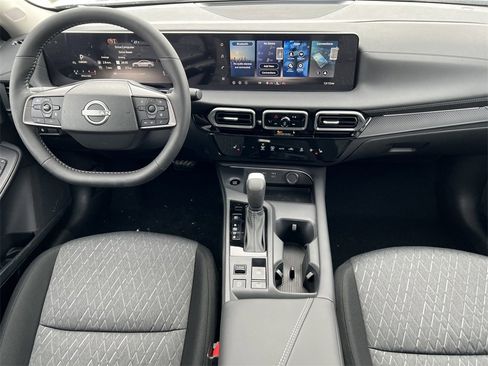 New 2026 Nissan Sentra SV w/ SV Convenience Package image 2