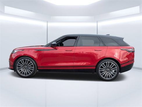 Used 2021 Land Rover Range Rover Velar R-Dynamic S image 6