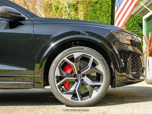Used 2023 Audi RS Q8 image 11