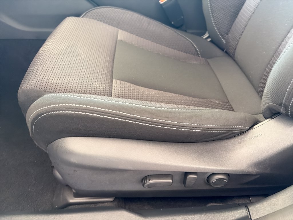 Used 2024 Subaru Outback Premium AWD/4WD image 12