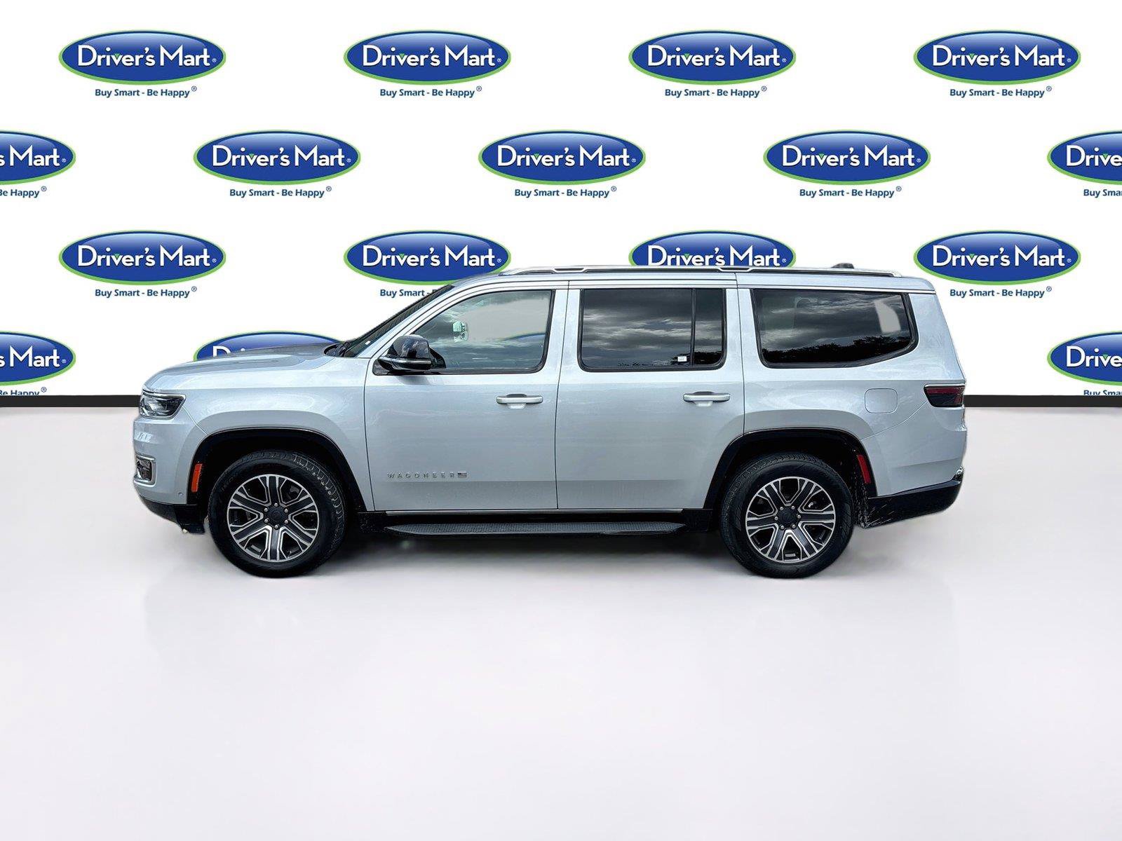 Used 2024 Jeep Wagoneer Series II w/ Flexible Seating Group RWD image 4