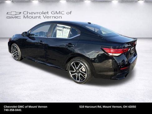 Used 2025 Nissan Sentra SR image 3