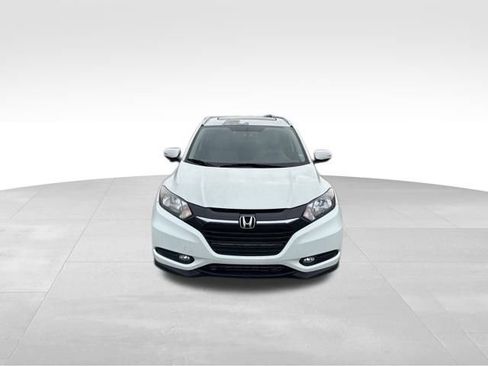 Used 2018 Honda HR-V EX-L image 3