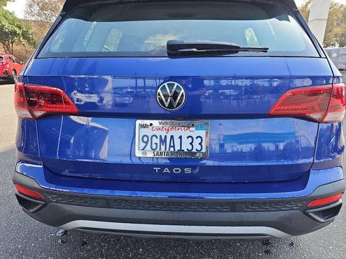 Used 2023 Volkswagen Taos S FWD image 11