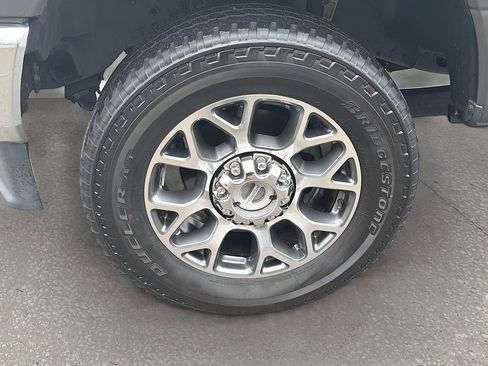 Used 2020 Ford F250 Lariat image 40