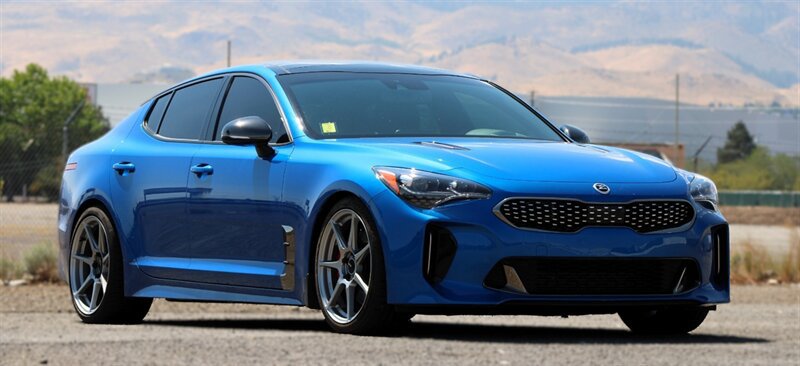 Used 2019 Kia Stinger GT2 AWD/4WD image 1