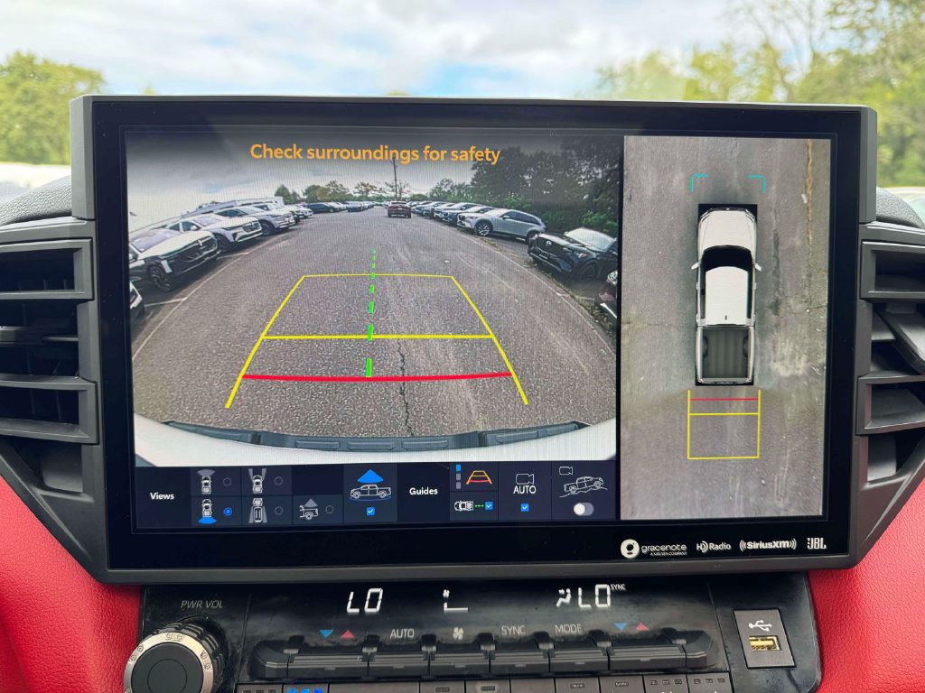 Used 2022 Toyota Tundra TRD Pro AWD/4WD image 30
